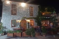 IMG-1a3fbda72b3584ced39426b95bf9441b-V