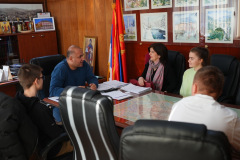 IMG-e5aa3728b6a2d121a7d95c4fc6d8c003-V