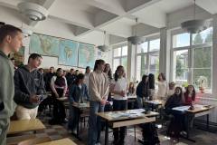 IMG-35d33b9c12dfb8fe61c5b7dde8a848f8-V