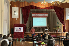 IMG-44c81de7a76aaabe3d4c6b700efaf757-V
