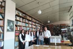 IMG-acb9531f631cd34b7f84e3b4988ea763-V
