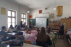 IMG-74498d34e14bb5f320f5a9c6195ffff2-V