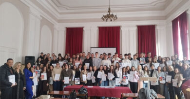 Свечана додјела диплома, признања и награда Свечана додјела диплома, признања и награда